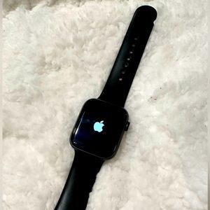 Apple Watch SE + GPS